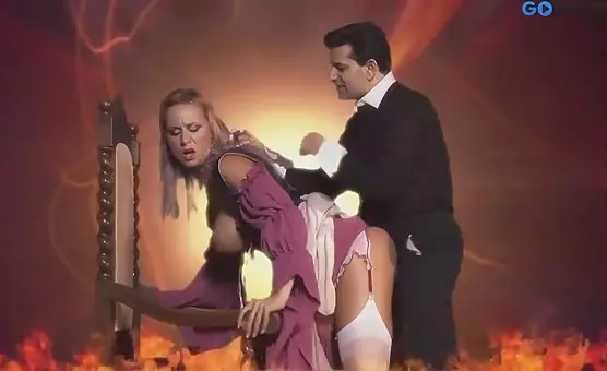 Beautiful Slavic girl with enormous titties performs an impressive blowjob on a lucky guy